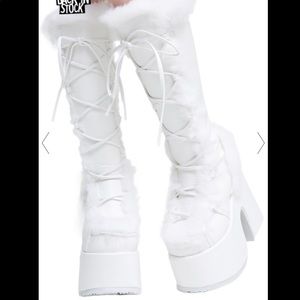 Demonia PURE VIGILANCE PLATFORM BOOTS